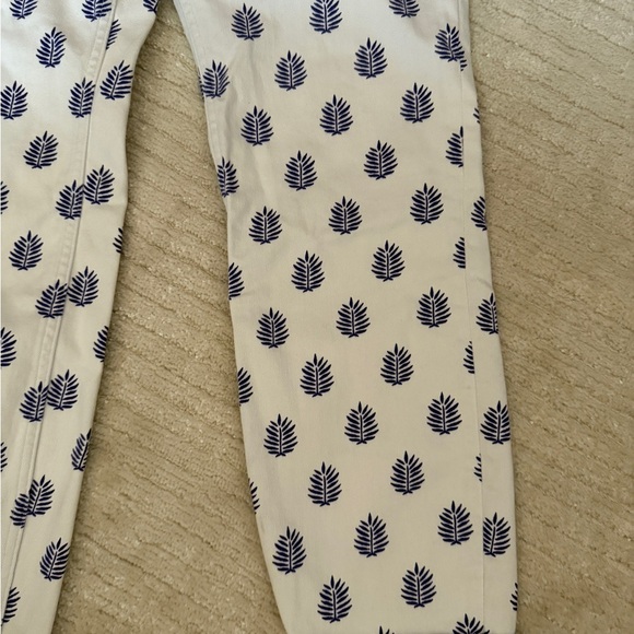 Vineyard Vines Jeans - Picture 4 of 8